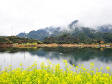 新安山水江画廊自驾游