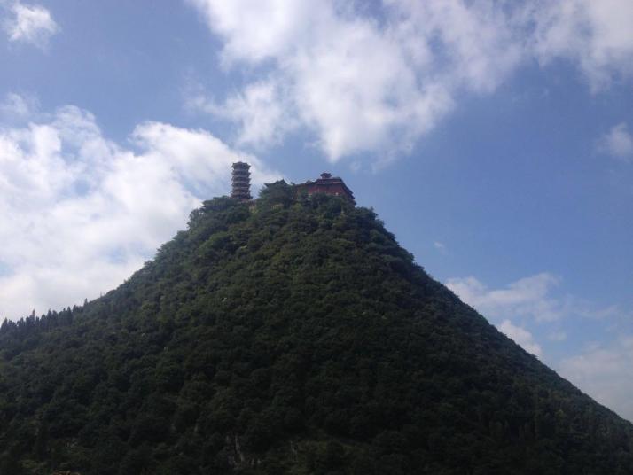 六盘水盘县丹霞山图片