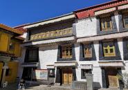 大昭寺自驾游