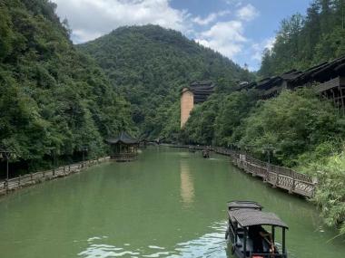 乌江寨国际旅游度假区自驾游