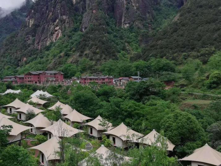 丽江老君山黎明景区好玩吗