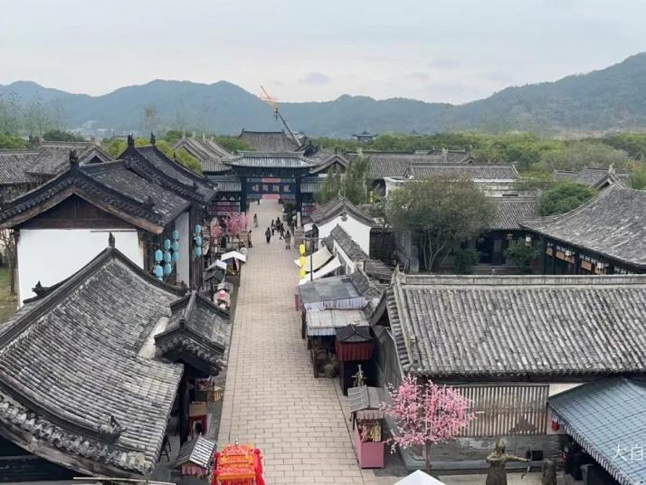 象山象山影视城好玩吗