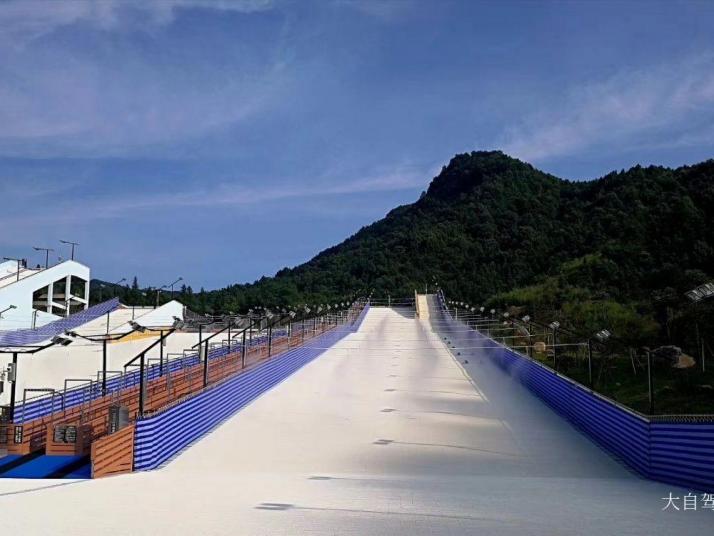 浠水三角山四季滑雪场好玩吗