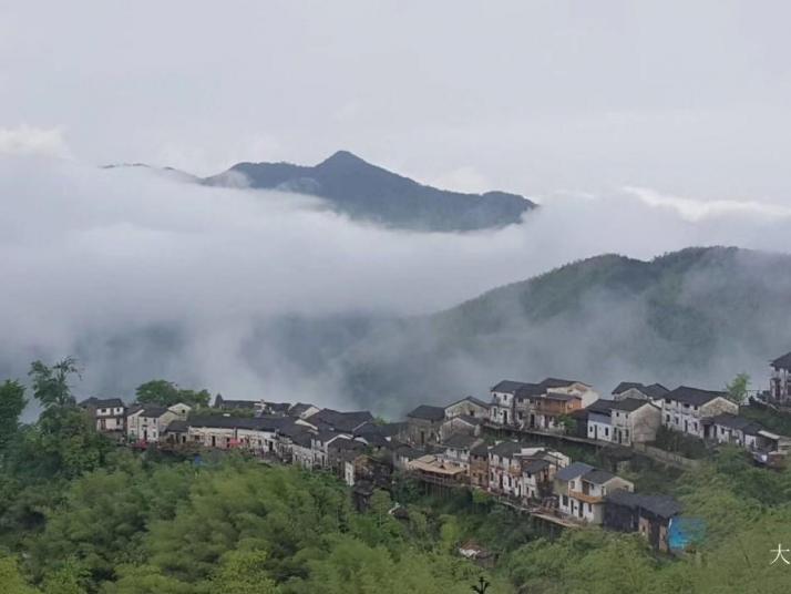 休宁木梨硔