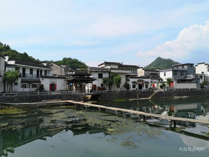 绩溪太极湖村